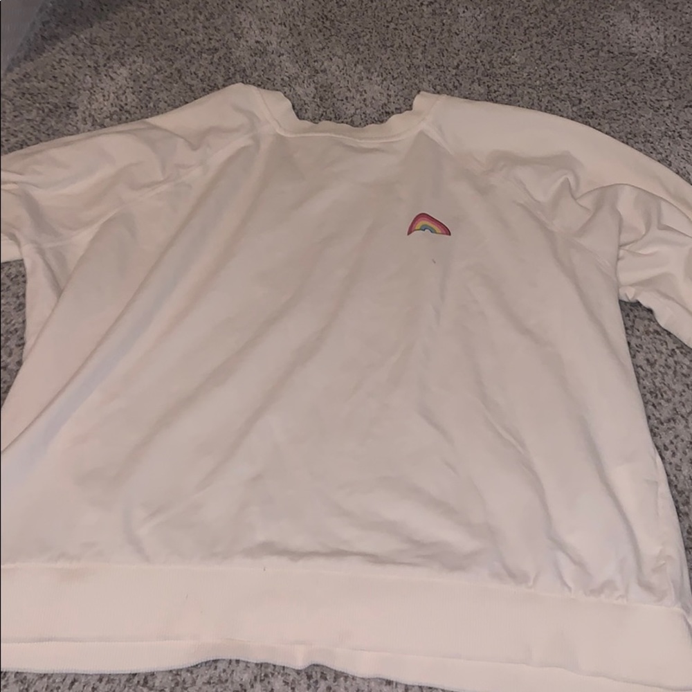 American eagle pull over sweater
